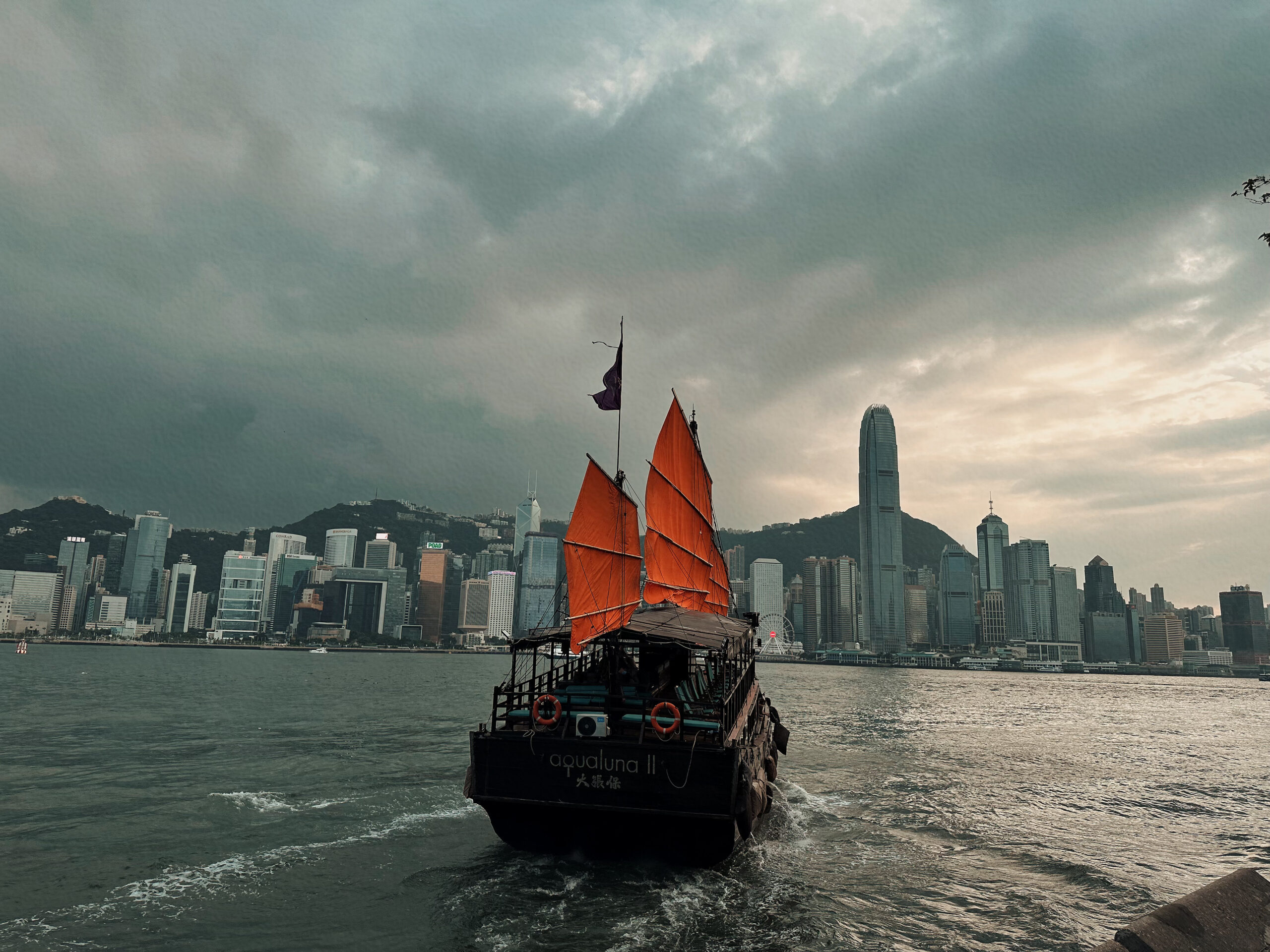 Chuyến phà Star Ferry